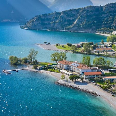 Apartment Gardabebo Torbole Sul Garda Exteriör bild